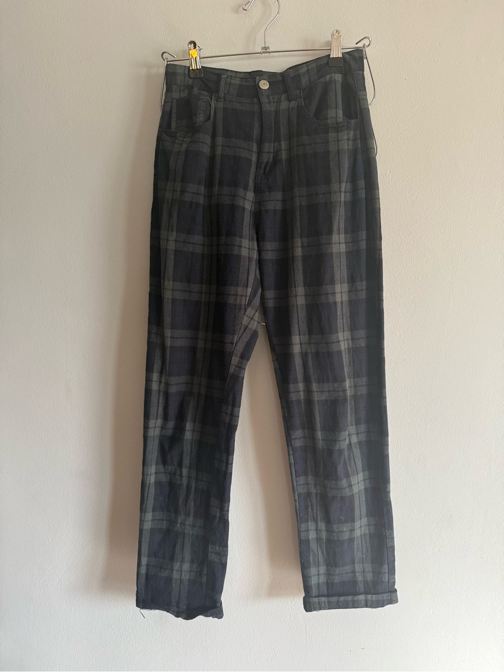 Brandy Melville Black and Dark Green Plaid Pants